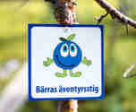 Skylt på Bärras äventyrsstig i Orsa Grönklitt